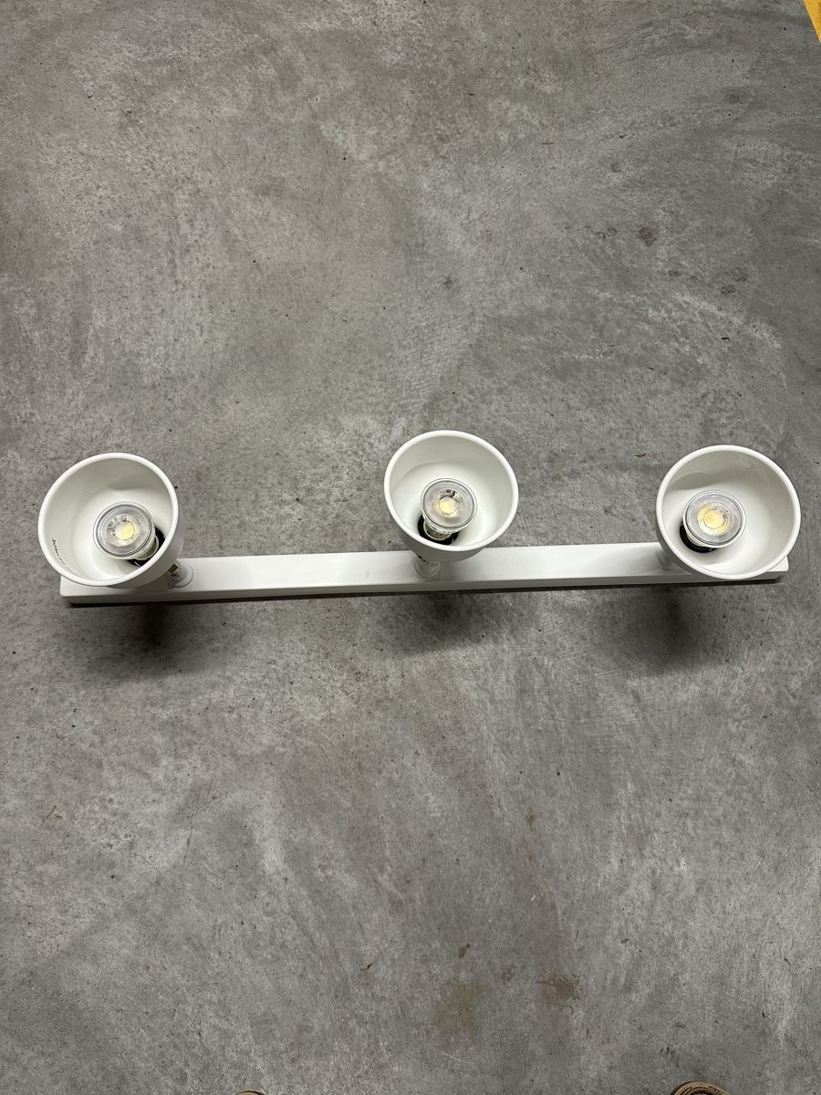 Ikea Lampade: Deckenleuchte – Usato da Samstagern venduto da inf_w5ct