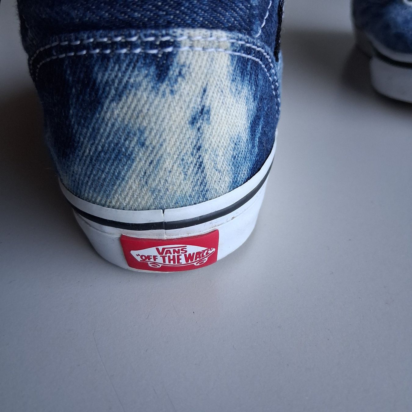Vans Scarpe per ragazzi: VANS kinderschuhe gr.8.5 – Usato da Klingnau venduto da tschipsi86 2