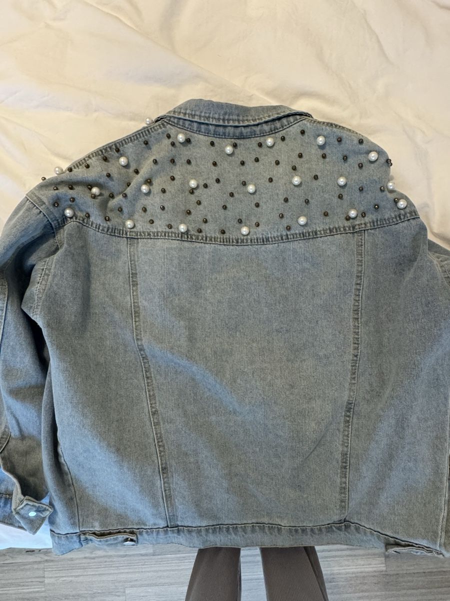 Giacche: Denim jacket with pearl decor – Nuovo (secondo la descrizione) da Zürich venduto da llor.dell 6