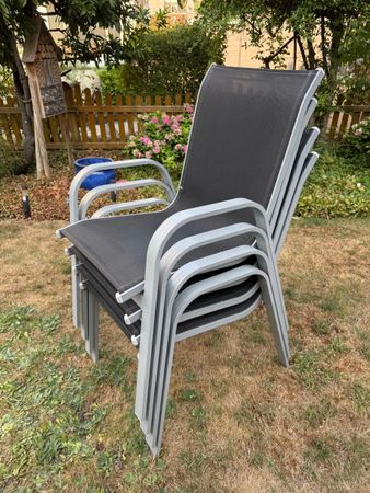 4 Sommerstühle mit Armlehne