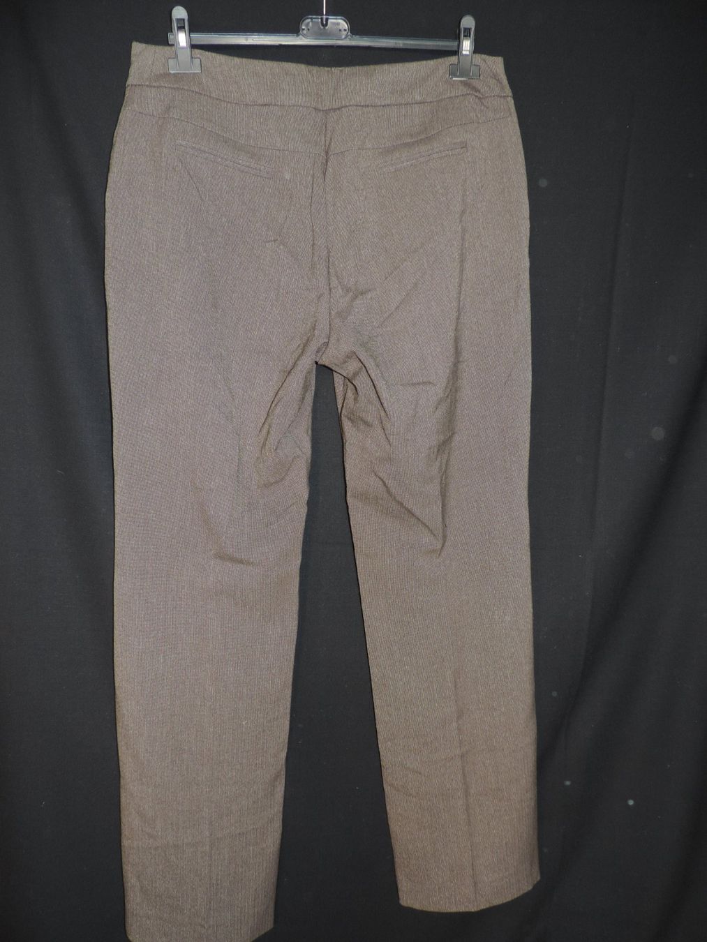 Pantaloni: pantalon brun gris – Usato da Genève venduto da Axelle333 5