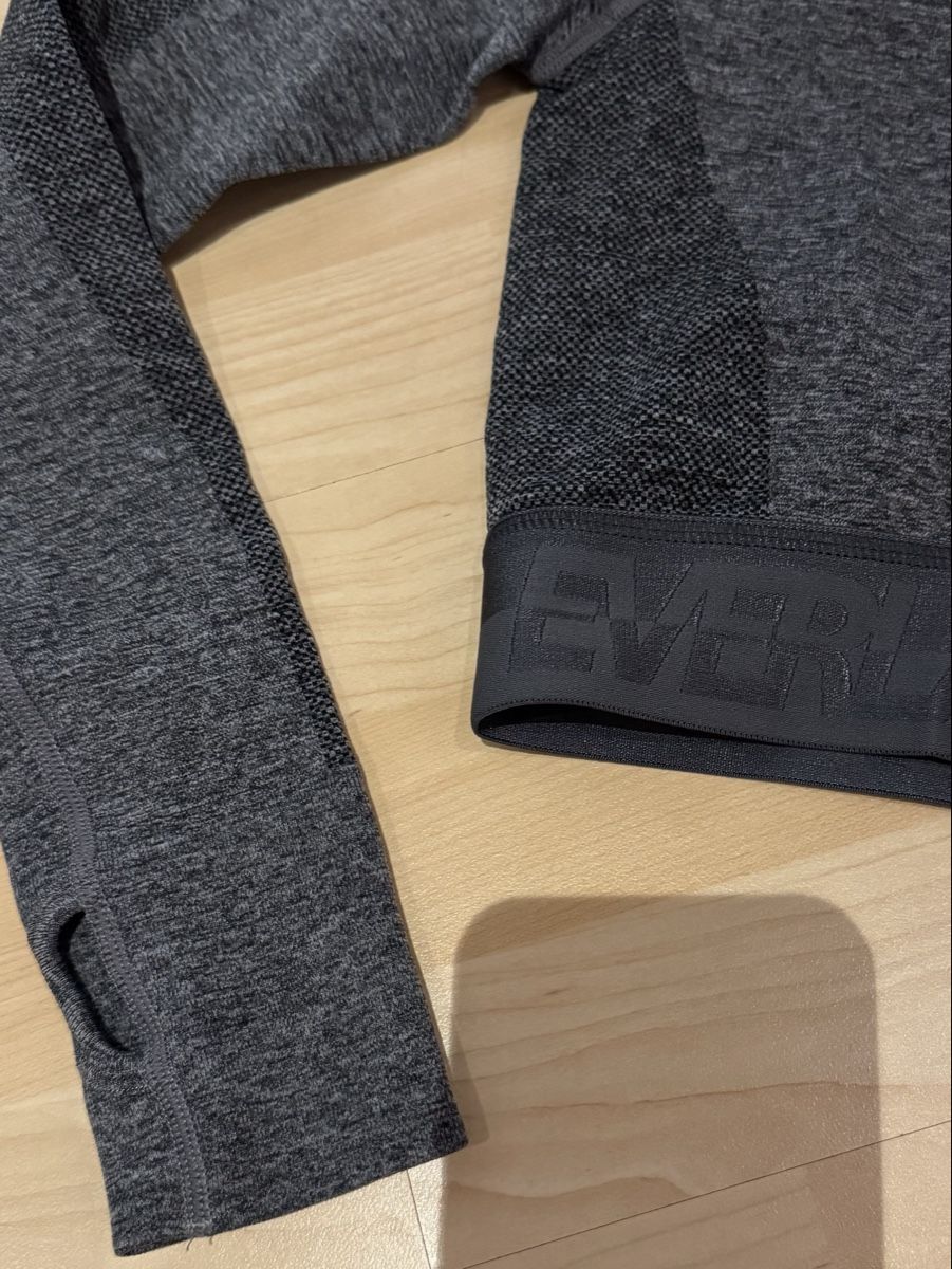 Tops: Everlast Sport Top Langarm, Grösse M – Neu (gemäss Beschreibung) aus Tuggen von jess_gls06 1