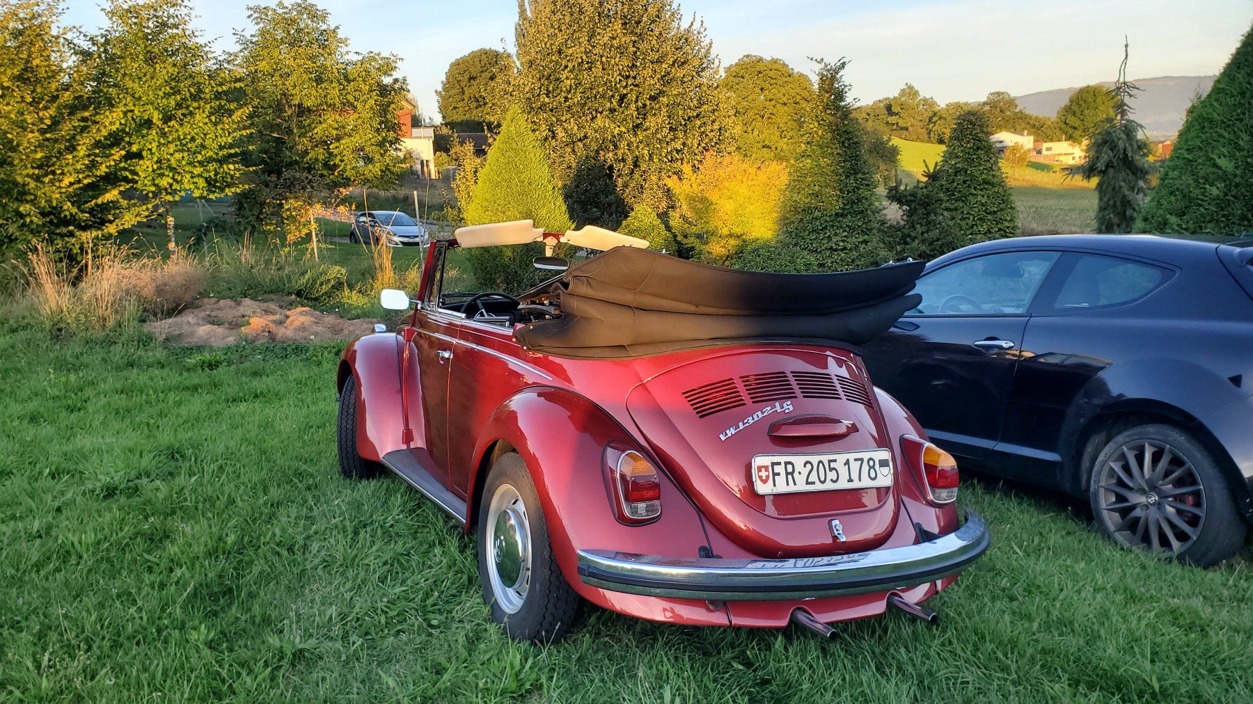 VW Automobili: VW Käfer 1302 LS Cabrio – Usato da Courtaman venduto da Silb