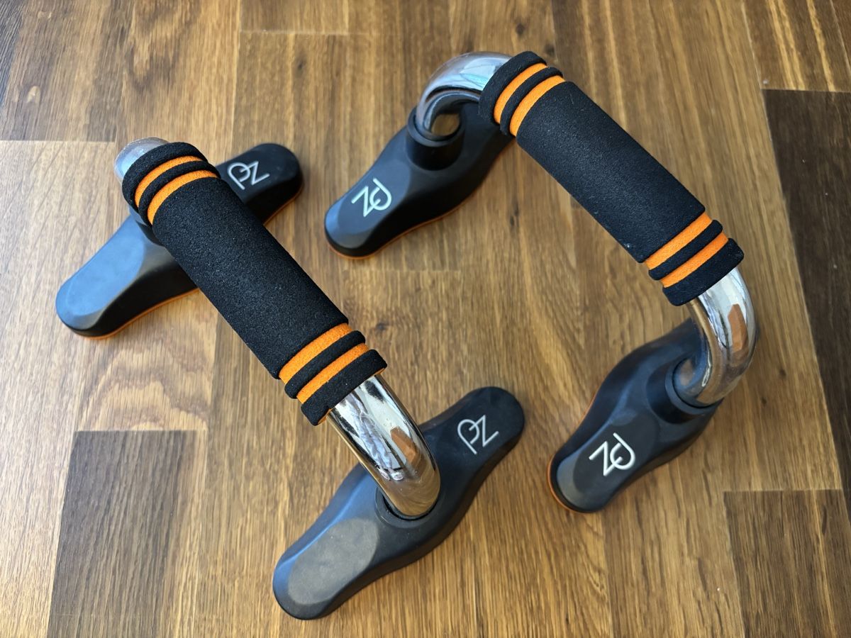 Powerzone Hometrainer: Powerzone Push Up Bar - wie NEU! – Usato da Zürich venduto da FedeSara