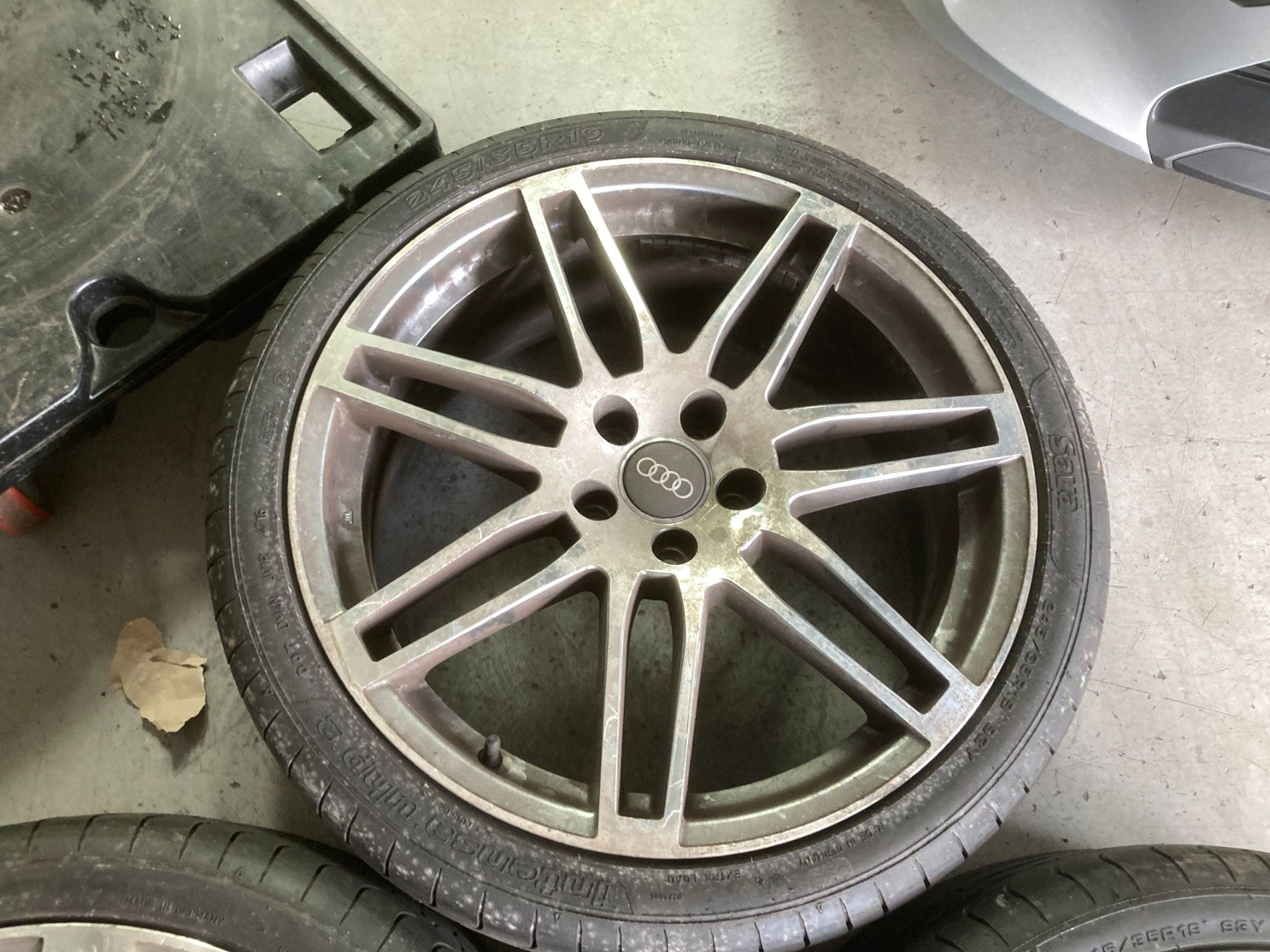 Audi Pneus & Kompletträder: Audi A4 Sommerräder 245/35R19 – Gebraucht aus Cham von WB2223 3