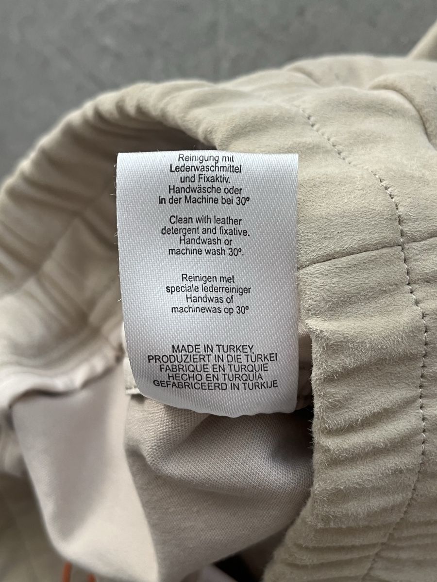 Pantaloni: Lederhose Ginger 38 - NEW - Leather Pants – Nuovo e nell'imballaggio originale da Oberrohrdorf venduto da S.Marisa 6
