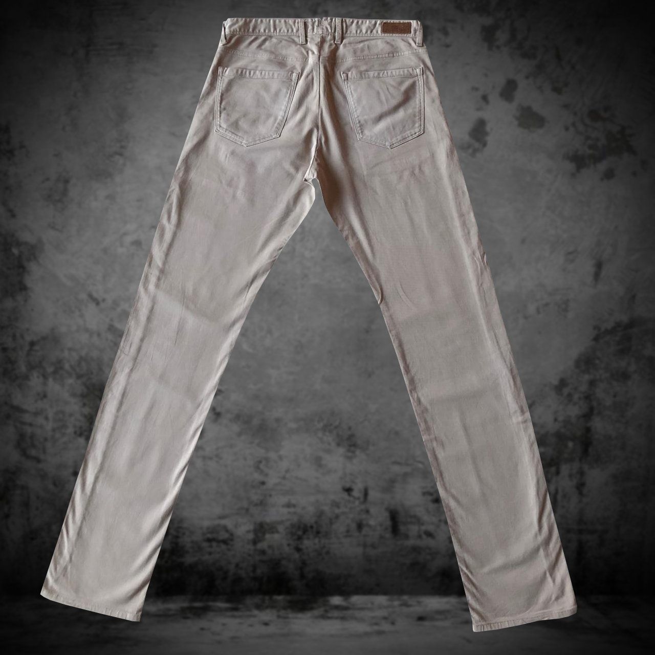 Massimo Dutti Pantaloni: Pants Massimo Dutti Beige Men 30 – Usato da Genève venduto da ang_7j7j 1