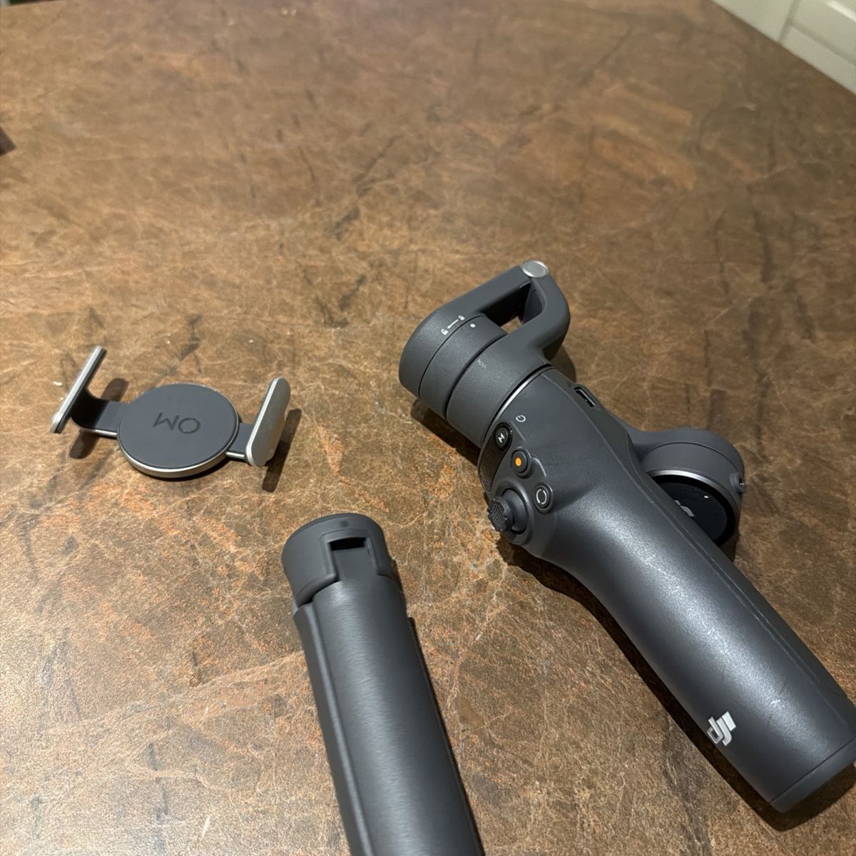 DJI Treppiedi & Teste: Dji Osmo Mobile 6 – Nuovo (secondo la descrizione) da Aegerten venduto da enm_fq8w 6