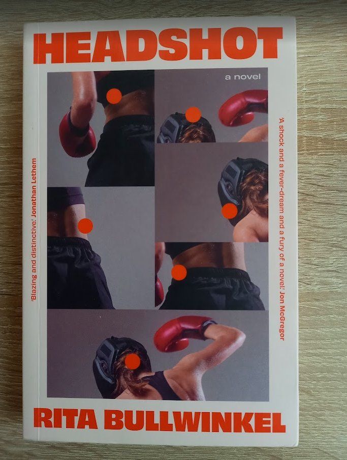 Libri: Headshot - Rita Bullwinkel – Usato da Buttisholz venduto da valiuga