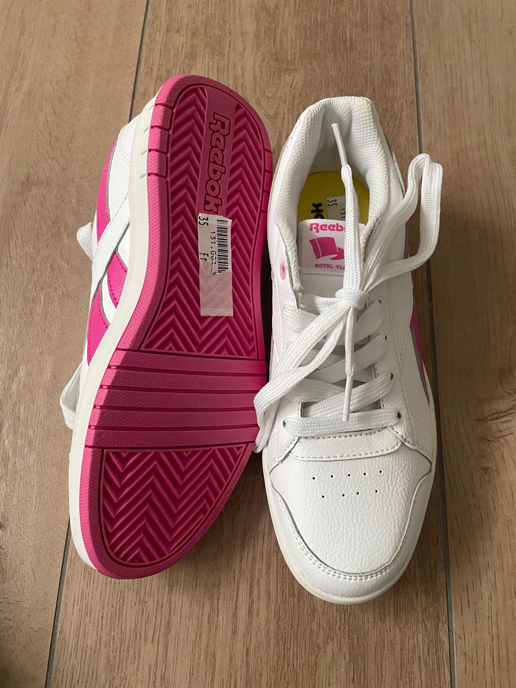 Reebok Schuhe für Mädchen: Turnschuhe von Reebok Gr. 35 NEU – Neu (gemäss Beschreibung) aus Waltenschwil von hansnine 3
