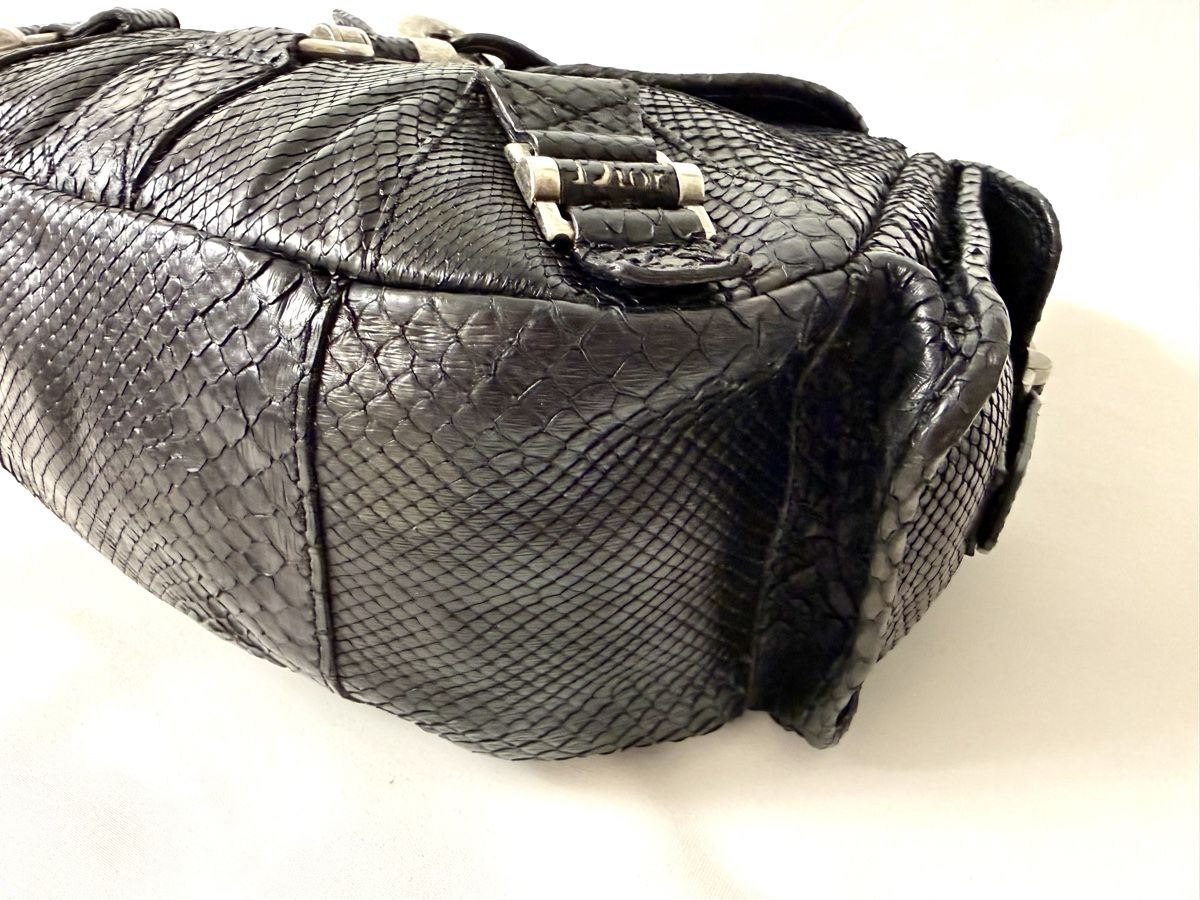 Dior Sacs femmes: Dior Handtasche Python Leder Schwarz - Top Zustand! – D'occasion à Zürich par Nazerali8002 4