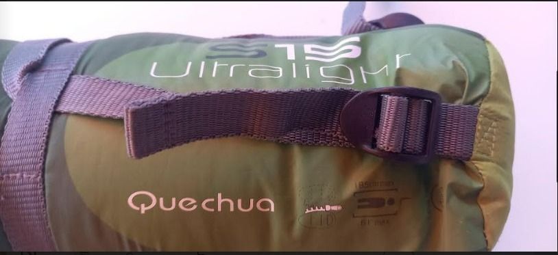 sac de couchage ultra l ger Quechua adulte Acheter sur Ricardo