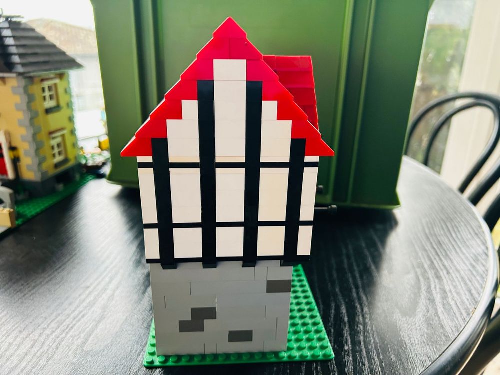 Lego Kit di costruzioni: LEGO MOC medieval HOUSE – Usato da Riazzino venduto da cat_w7kf 5
