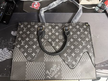 Borsa Lv Monogram Canvas Patchwork nuova
