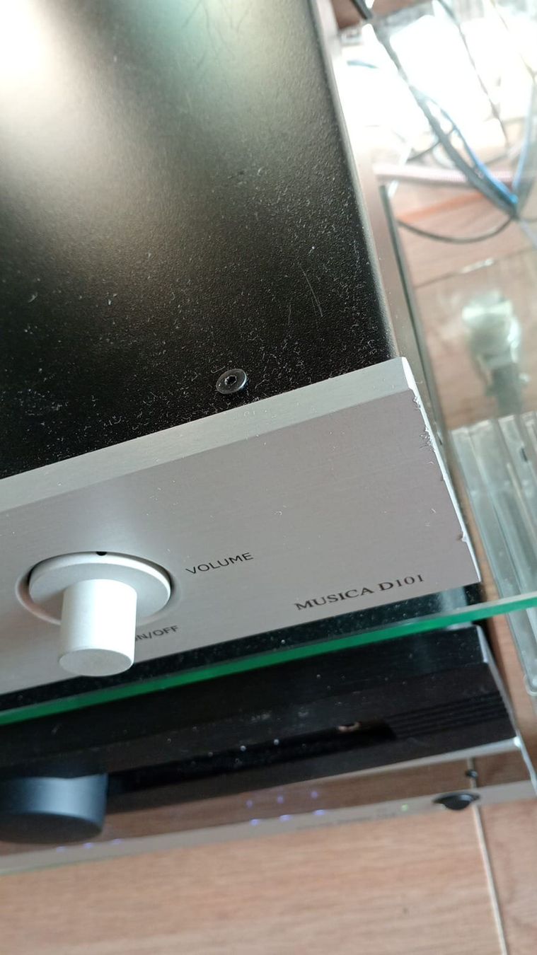 Convertisseurs: NOS - EAM Lab's Musica D101 DAC & Digital Preamplifier – Neuf (Voir description) à St-Cergue par per_6cx5 4