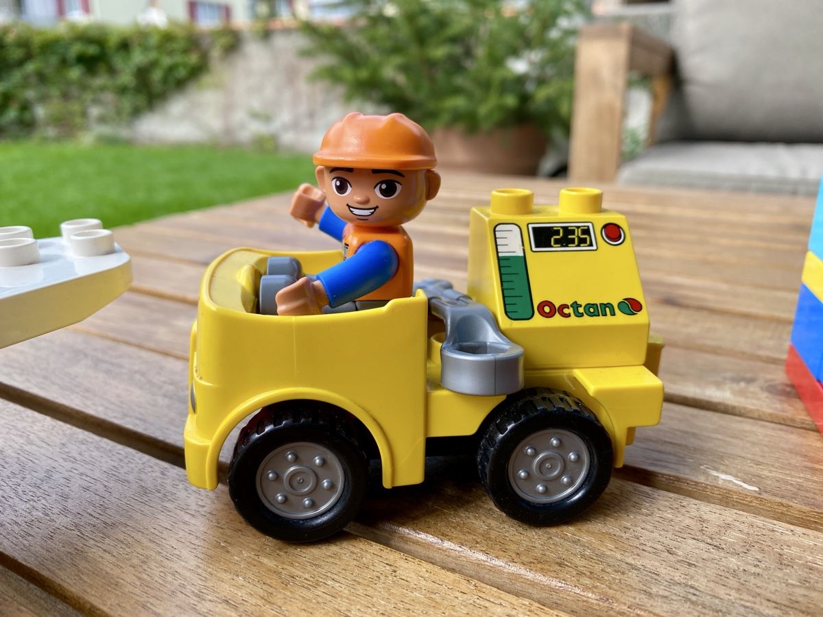 Lego Giocattoli: Lego Duplo Flughafen 10590 – Nuovo (secondo la descrizione) da Thalwil venduto da val_bm5t 2