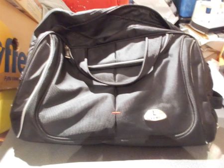 Reisetasche mit Rollen, schwarz, LUMI