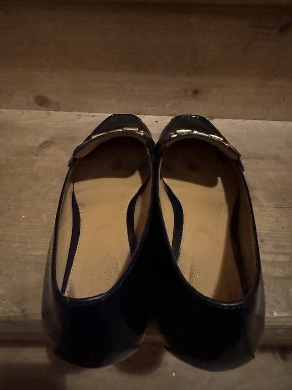 Damenschuhe: Loafer, Leder, Tod's – Gebraucht aus St. Gallen von sel_vtp9 1