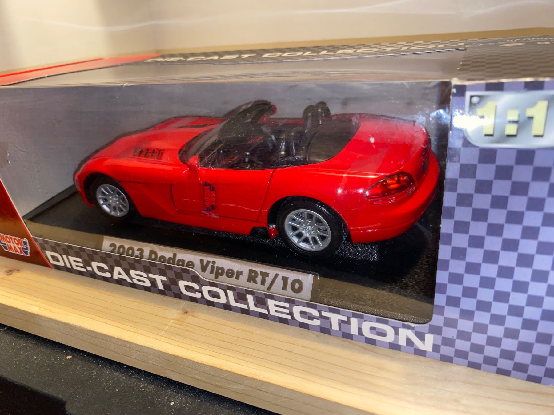 Dodge Modellini d'auto: 2003 Dodge Viper SRT/10 - 1/18 RARES Modell – Nuovo (secondo la descrizione) da Wohlen AG venduto da PrivatSammlung 1