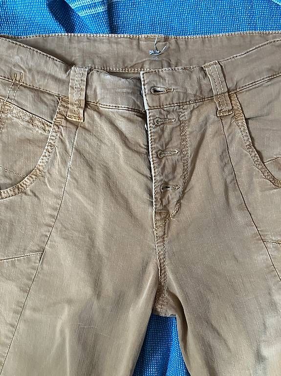 Jeans: jeans beige – Usato da baar venduto da Lstar 1