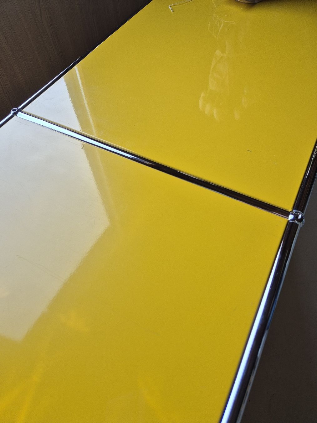 Cassettiere: USM HALLER HIGHBOARD VINTAGE GELB – Usato da Urtenen-Schönbühl venduto da swan777 2