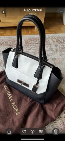 Sac Michael Kors bicolore! Noir et blanc!