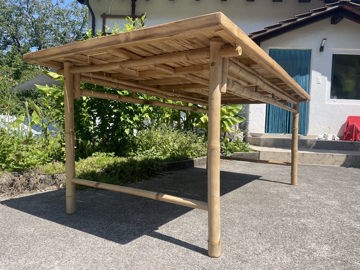 Bloomingville Tavoli: Bambus Gartentisch 200x100x74cm – Nuovo (secondo la descrizione) da Niederglatt ZH venduto da Nes 3