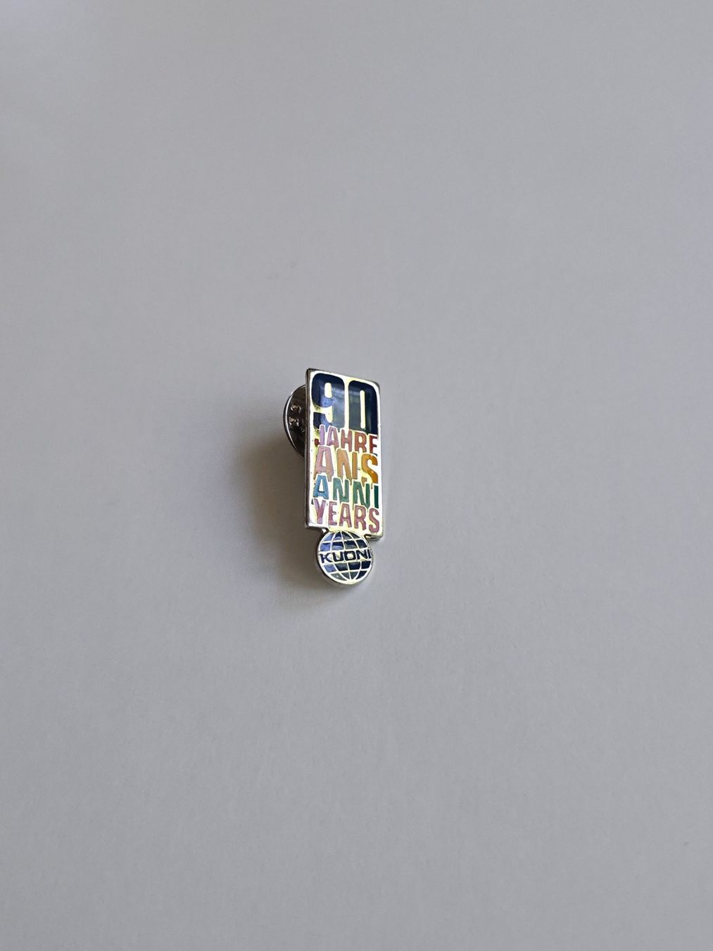 Placchette & Badge: Pin 90 Jahre Kuoni – Usato da Dättlikon venduto da Wundertuete_