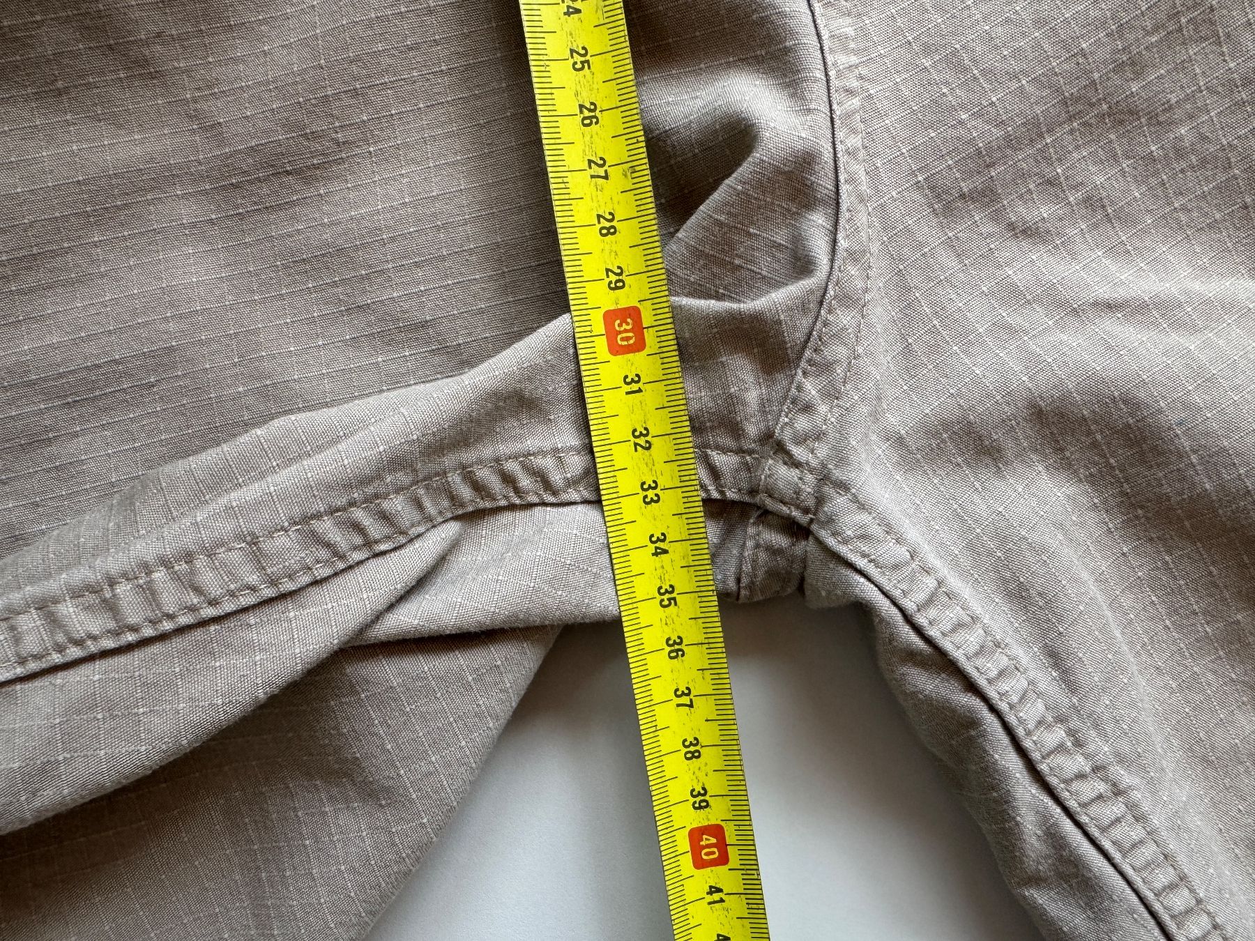 Pantaloni: No Boundaries Cargo w36 bermuda 100% cotton 6 pockets – Usato da Neuchâtel venduto da _Easy_to_Find_ 4