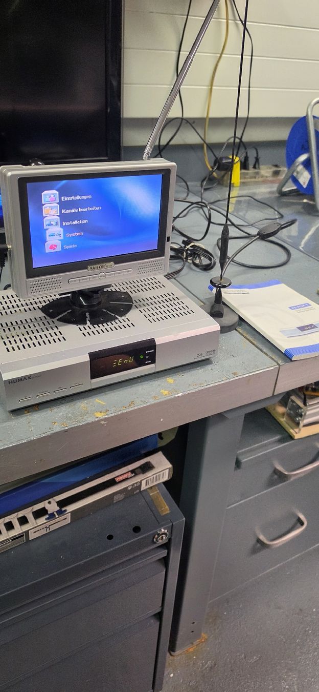 Televisori: Mini TV mit reciver – Usato da Villnachern venduto da Mite_Buc 1