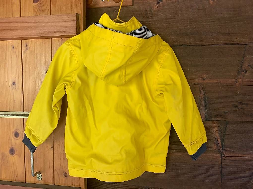 Petit Bateau Jacken & Mäntel: Ciré petit bateau 24m / 86cm – Gebraucht aus Haute-Nendaz von GeutscheDrammophon 1