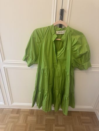 Sommerliches Shirtaporter Kleid, Gr. M, Grün, Top Zustand