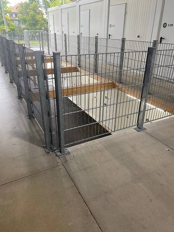 Fendivista: Doppelstabmattenzaun Neuwertig 100 Laufmeter – Usato da Bern venduto da Containerhandel