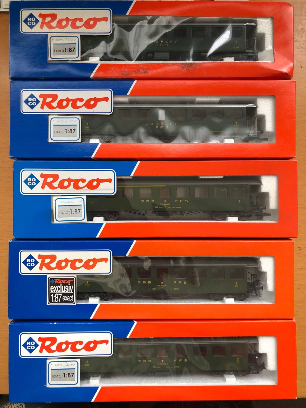 Roco Modellini di ferrovie: Roco 5er Set SBB NEU – Nuovo (secondo la descrizione) da Ostermundigen venduto da Garmin03