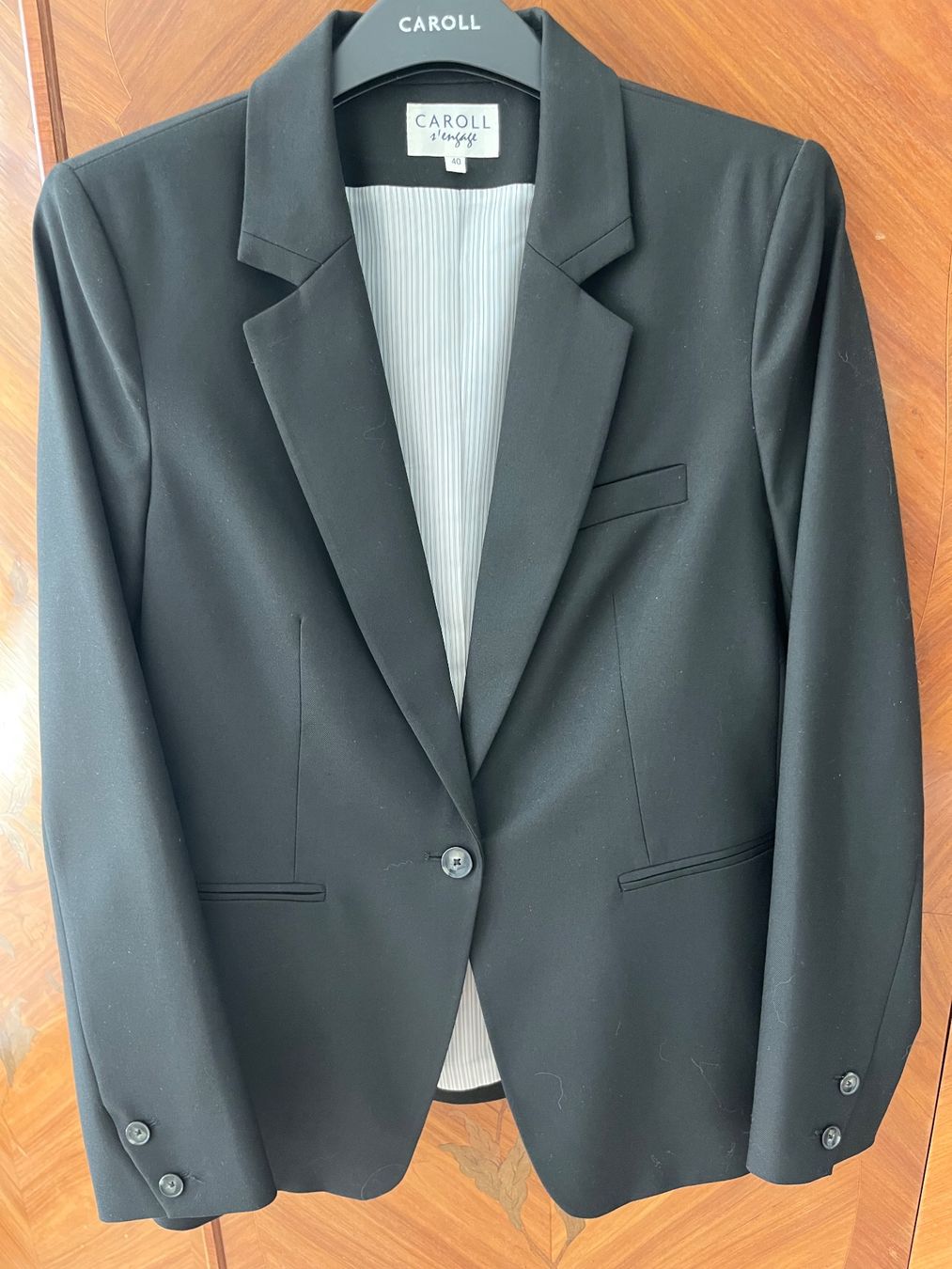 Caroll Completi & Tailleur: Tailleur Caroll Noir – Usato da Chêne-Bougeries venduto da lis_cww5 8
