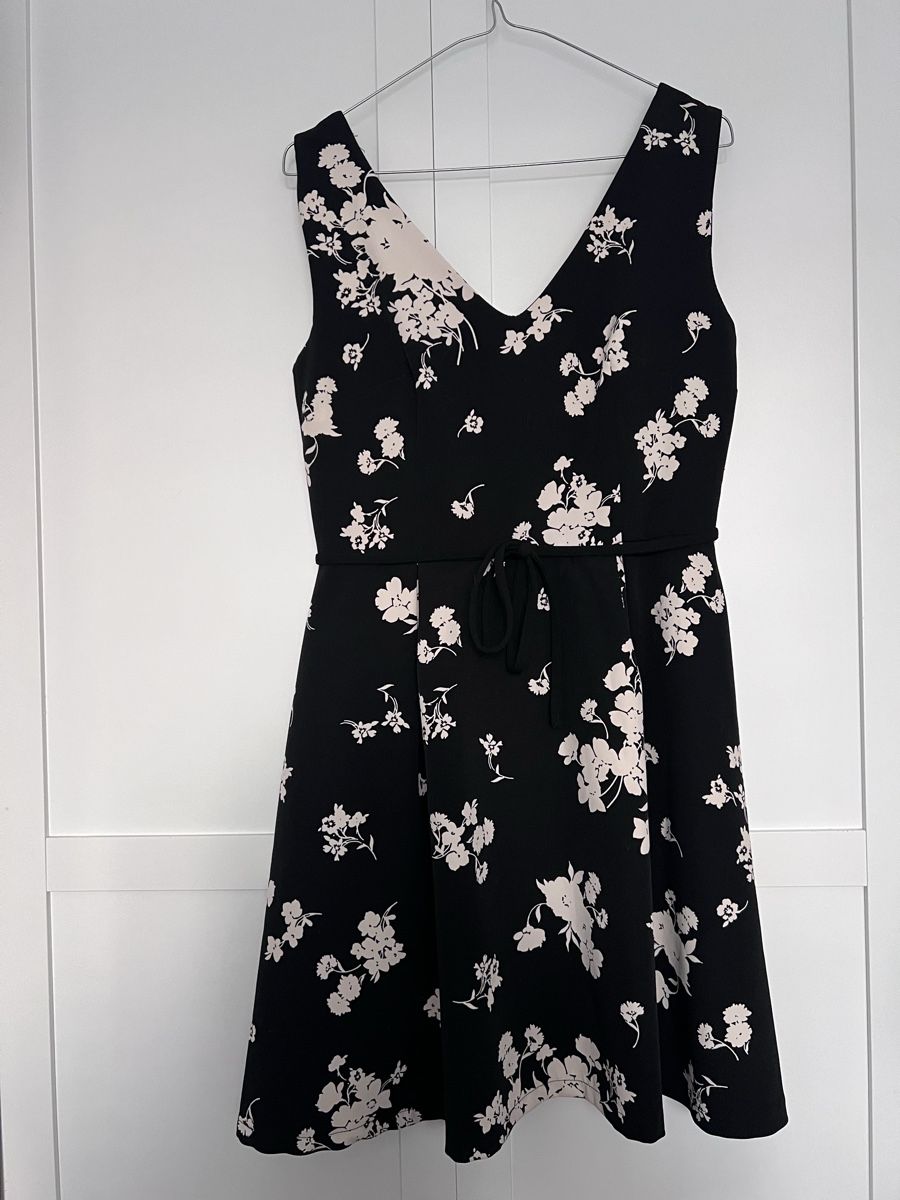 Kleider: Dress Nuna Lie – Gebraucht aus Pregassona von kat_zh5d
