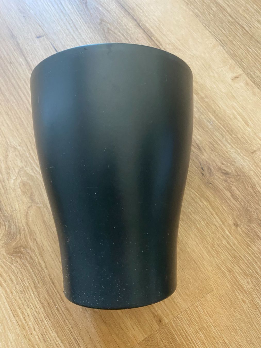 Vasi per fiori: Black Ceramic Planters (10.5 and 13 cm) – Usato da Olten venduto da ike_z56r 2