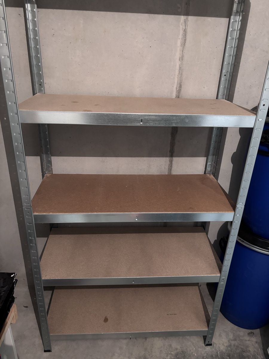 Scaffali: Schwerlastregal  – Usato da Niedermuhlern venduto da Mel_c 1
