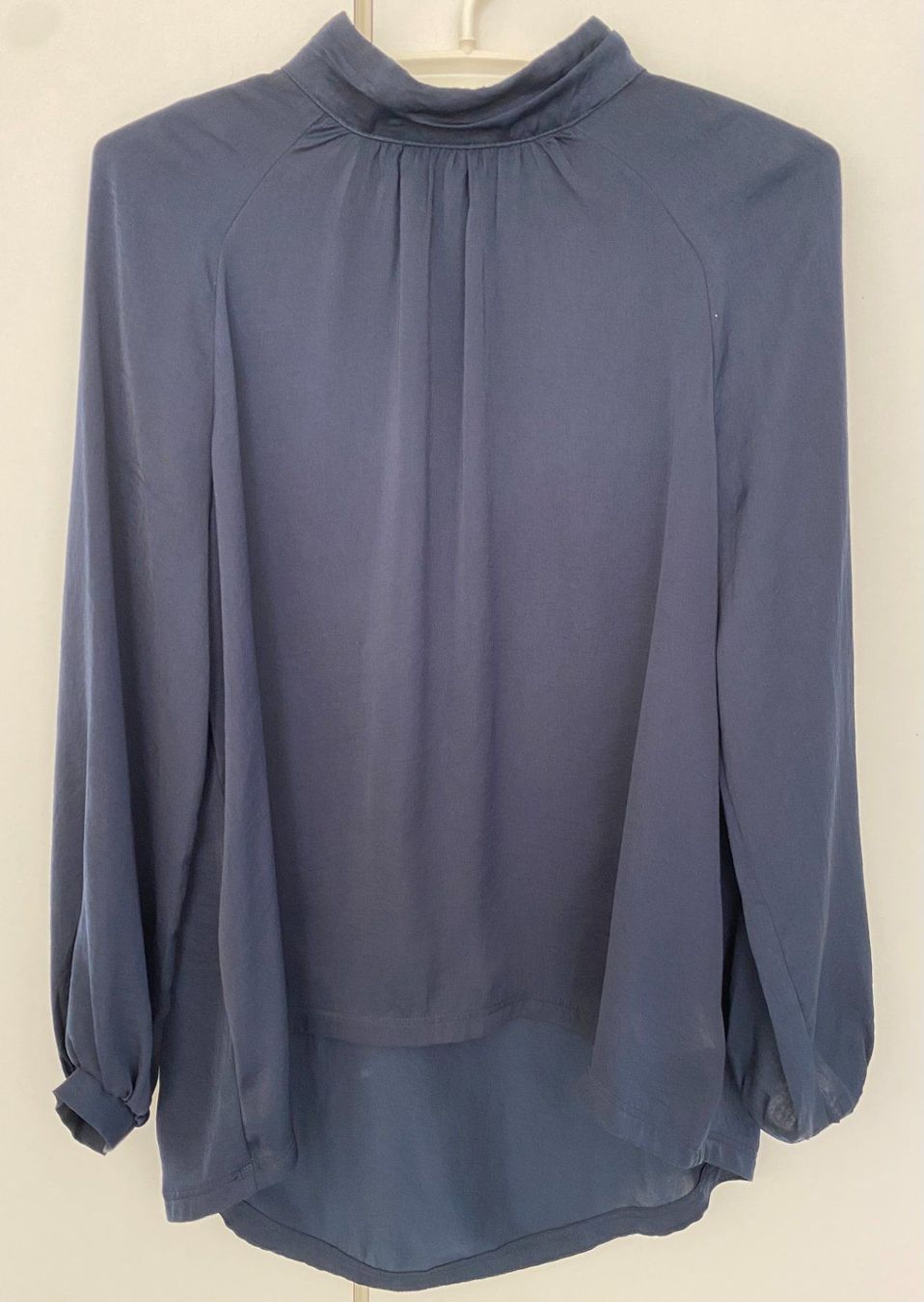 Blusen: Blaue Bluse, Gr. M – Gebraucht aus Emmenbrücke von Florentina27