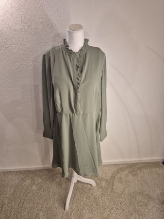 H&M Rüschchenkleid, Pastellgrün, Grösse L, neuwertig