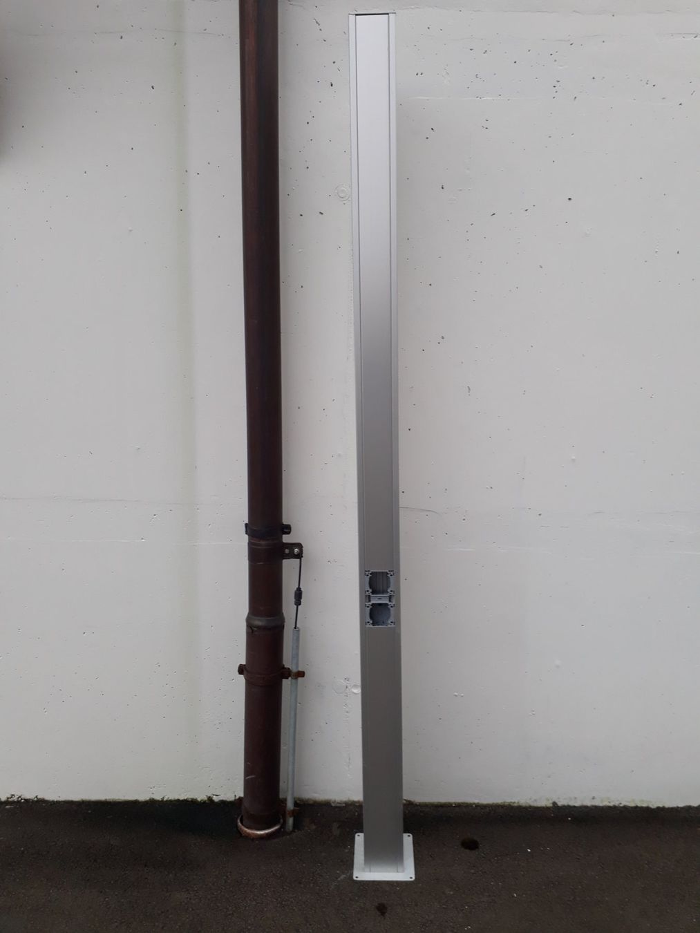 Altro in Decorazioni & Accessori: Alustromschiene – Usato da Rothenthurm venduto da Schweden05