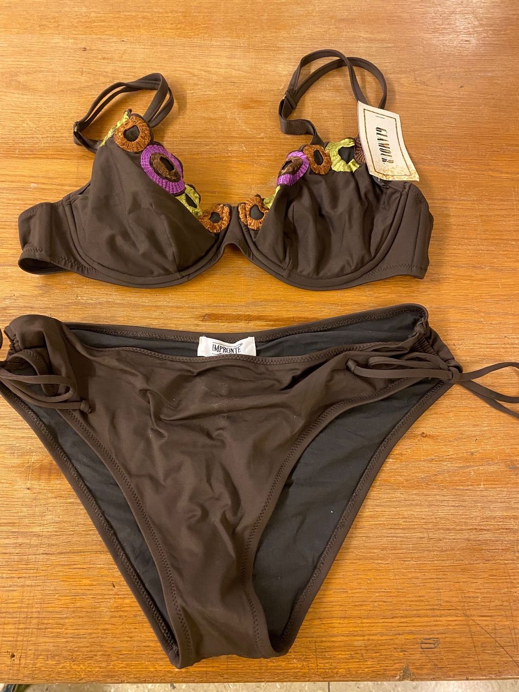 Costumi da bagno & Bikini: Bikini 38 – Nuovo (secondo la descrizione) da Herrenschwanden venduto da Cate67