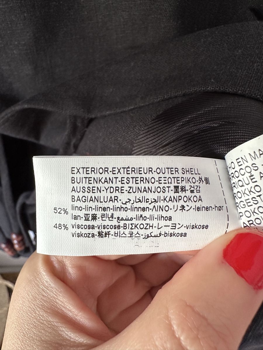 Zara Top: Haut noir Zara – Nuovo (secondo la descrizione) da Genève venduto da Kamill79 2