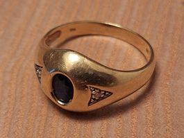 Ring Gelbgold 18K (punziert 750) mit Saphir + kl. Diamanten 