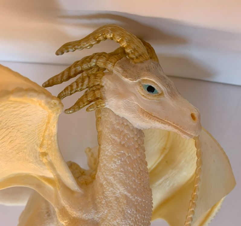 schleich weißer drache