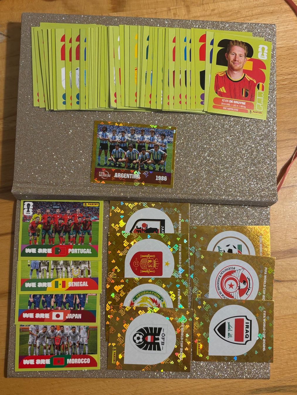 Panini Carte collezionabili: 70+ Panini mit 1FWC, 7 Flaggen, 4 Mannschaften – Nuovo (secondo la descrizione) da Bülach venduto da eleni.anna