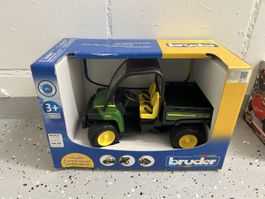 Bruder John Deere Gator 855D, neu im Originalkarton!