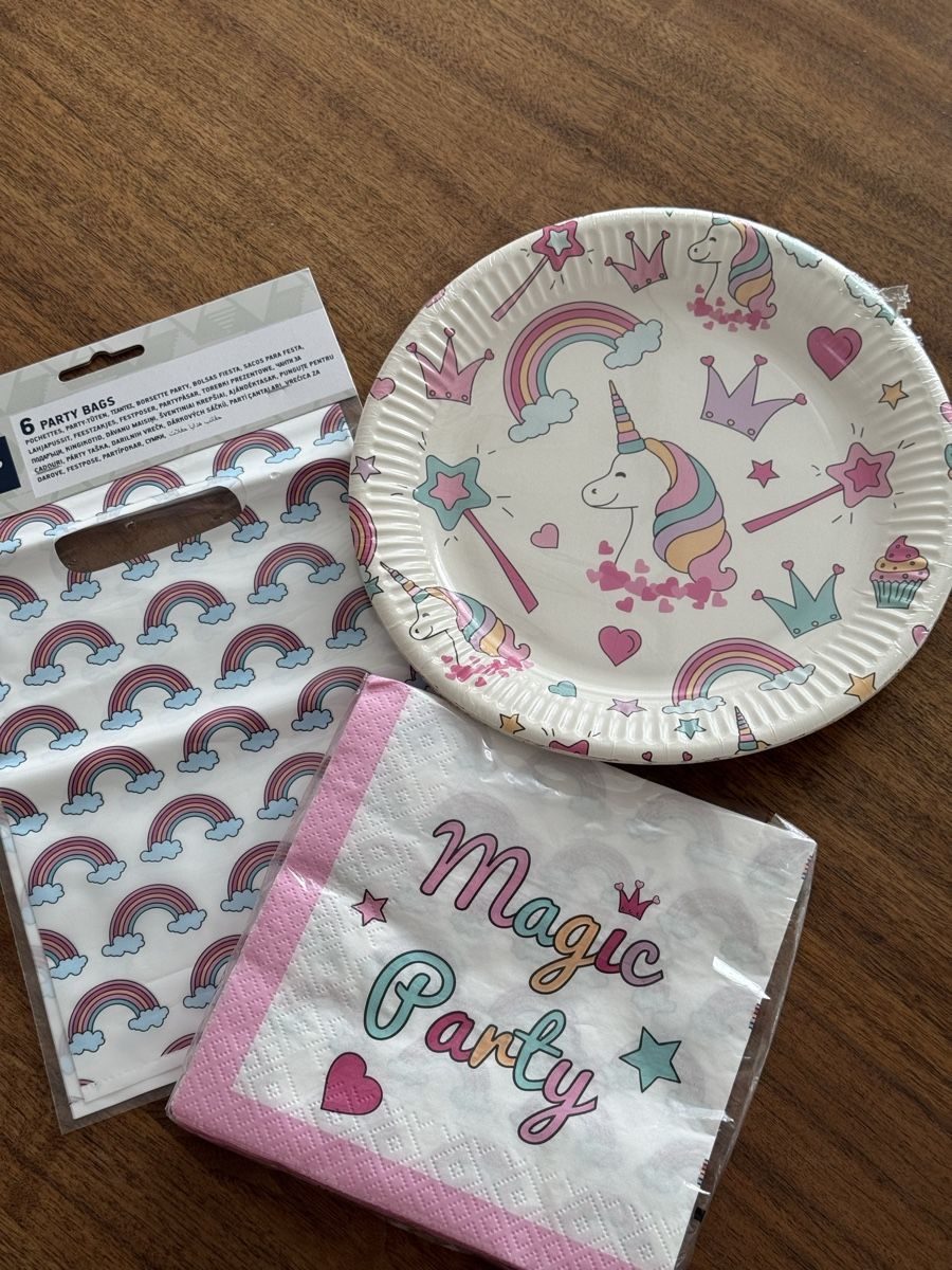 Piatti: Einhorn Party Set – Nuovo (secondo la descrizione) da Niederhasli venduto da Mfallegger