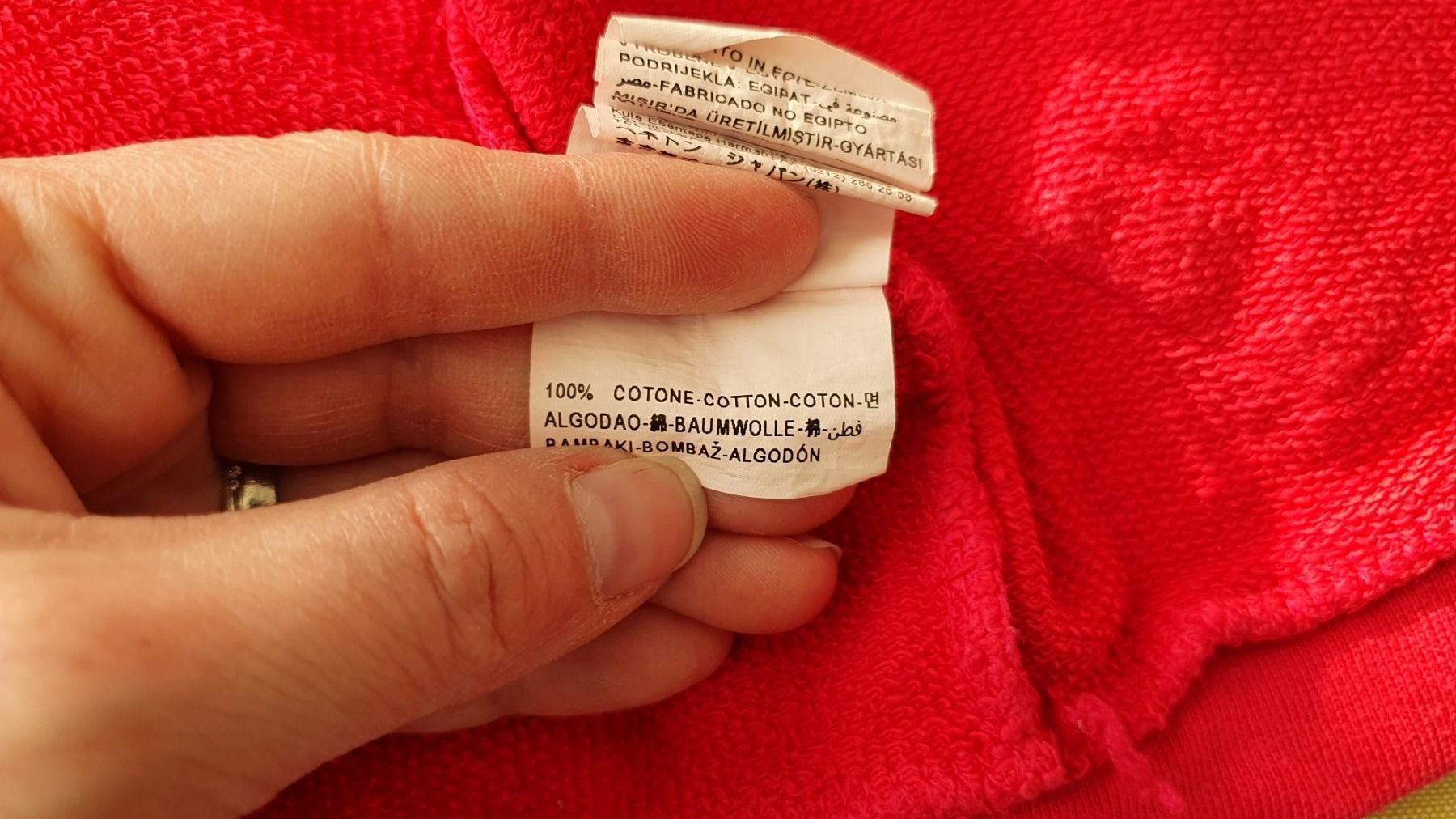 Benetton Pullover & Sweatshirts: Pinkes Benetton Sweat Jäggli - 98 – Gebraucht aus Staufen von Fleby84 4