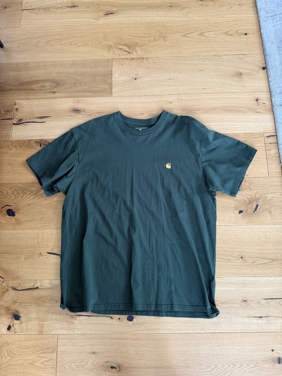 Carhartt T-shirt: Carhartt T-Shirt grün – Nuovo (secondo la descrizione) da St. Gallen venduto da zue_9mnd